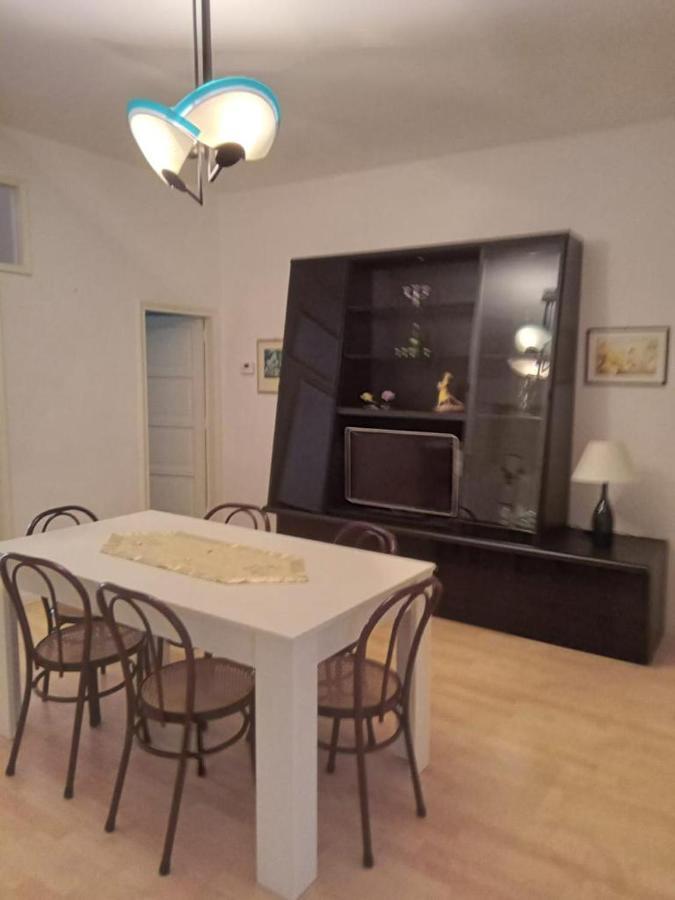 Matera Holiday House Матера Экстерьер фото